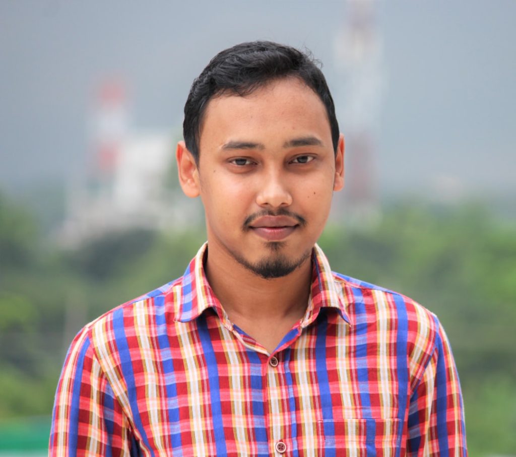 Photo First Look