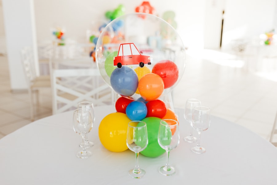 Photo Wedding Décor Ideas with Balloons