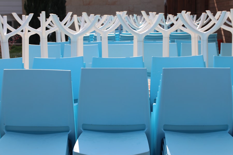 Photo wedding seating chart