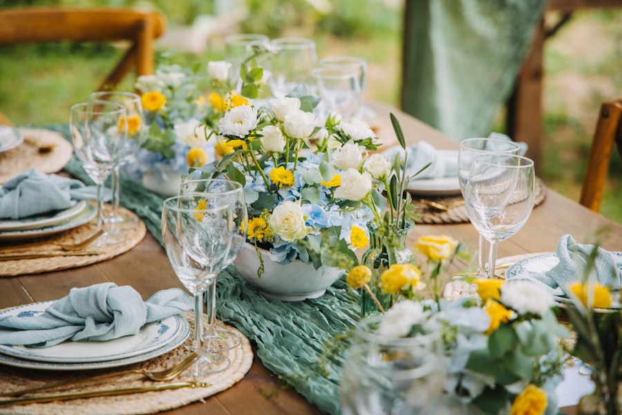 Photo Spring wedding themes