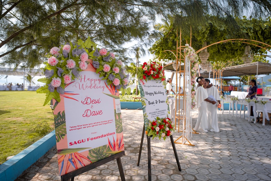 Photo Wedding Reception Entrance Ideas